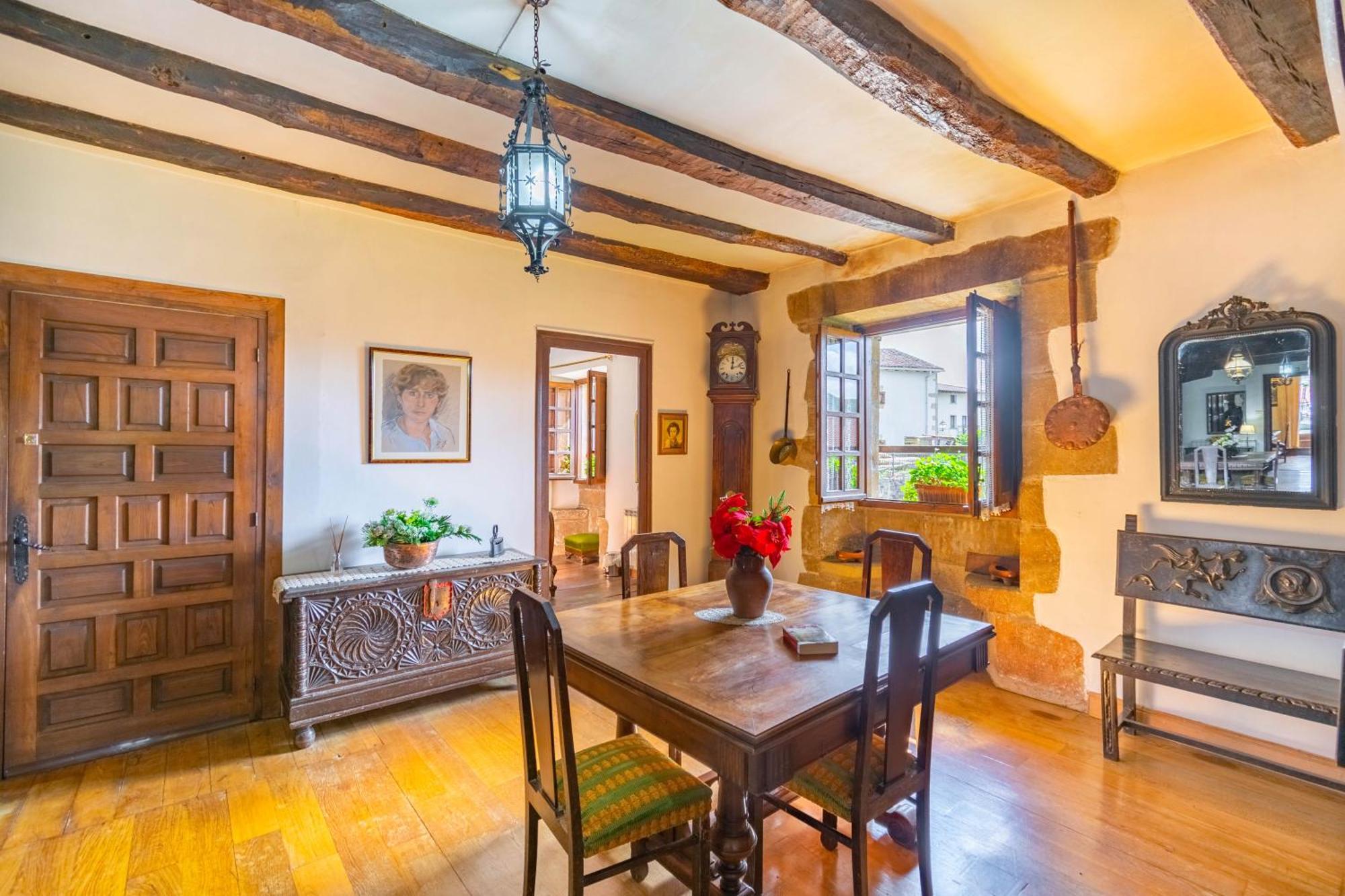 Casa Rural Arotzenia, Hogar Rustico En Pleno Valle De La Ulzama Lizaso Exterior photo